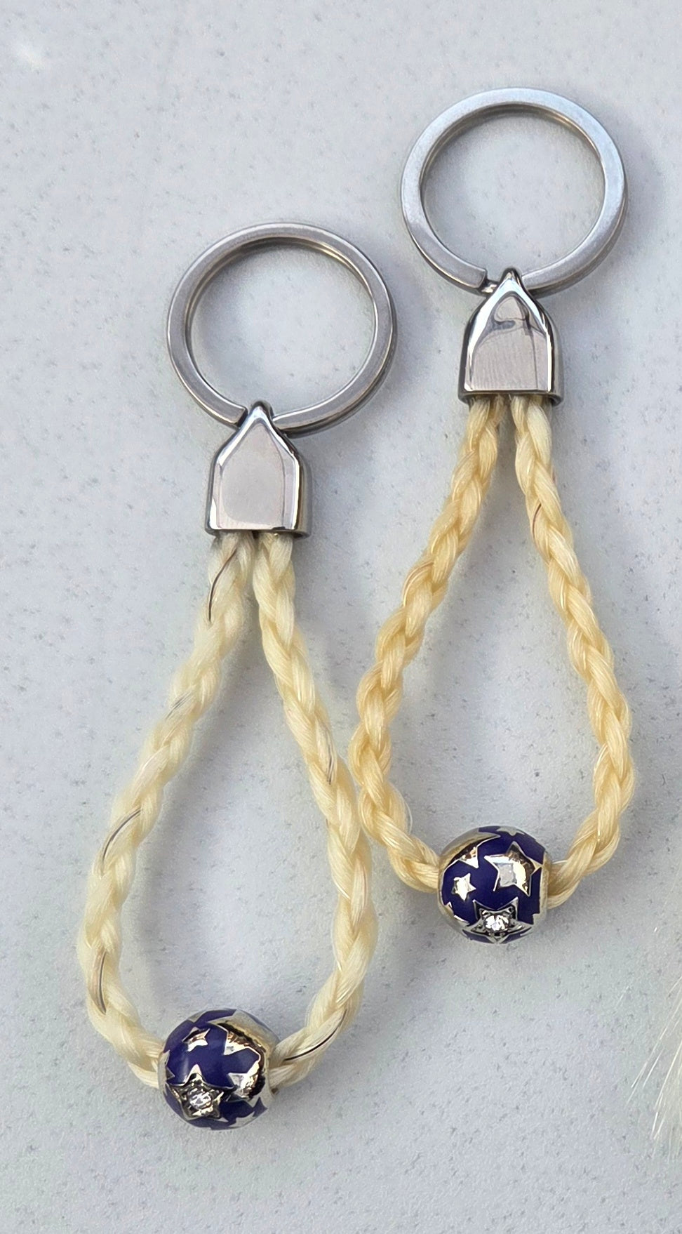 Schlüsselanhänger „Kira“.